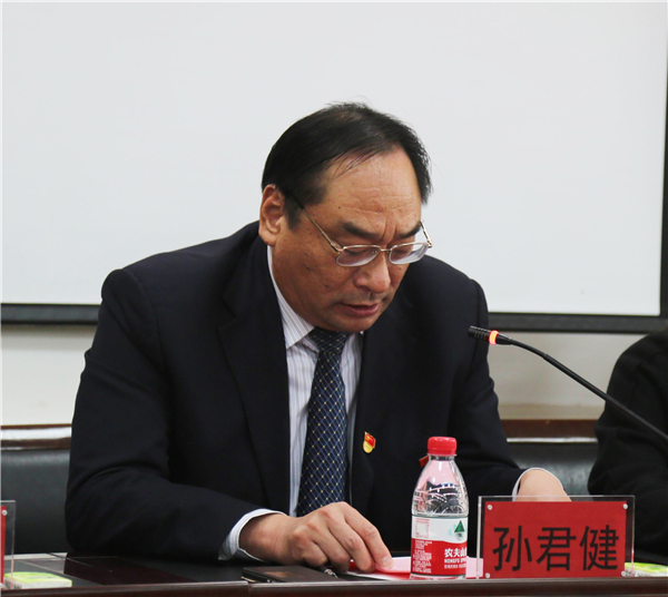 ϴW(xu)УL(zhng)Oo.JPG